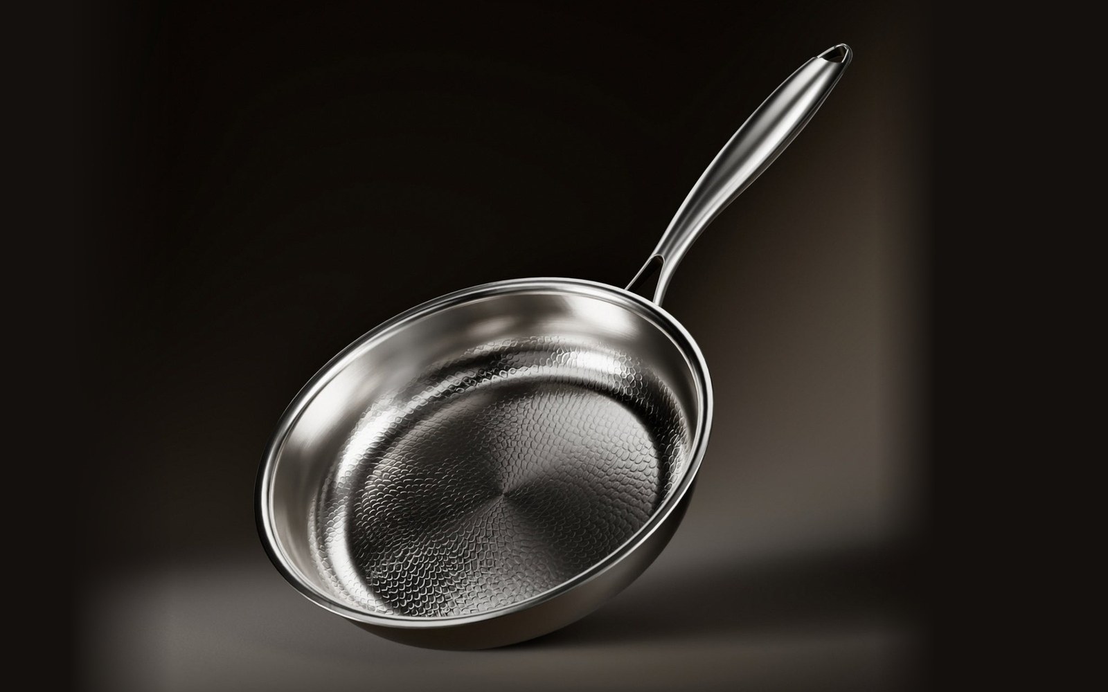 Okura hammered titanium pan, 12 inch